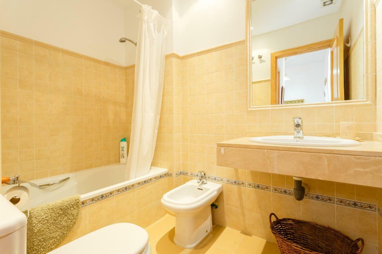 Bonito En Campo De Golf Con Piscina Apartment *