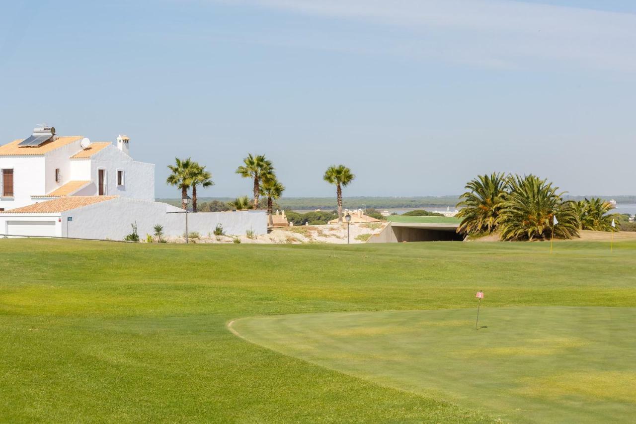 Bonito En Campo De Golf Con Piscina *